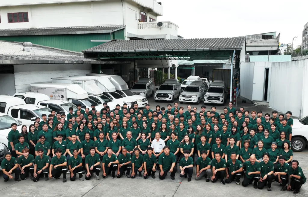 sripipat staff group photo